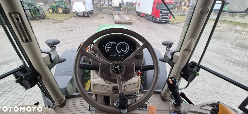 John Deere 6150R - 14