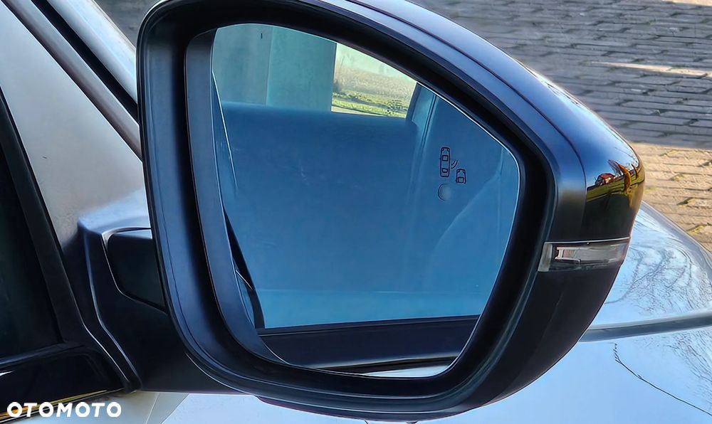 Peugeot 208 Elektromotor 136 GT - 28