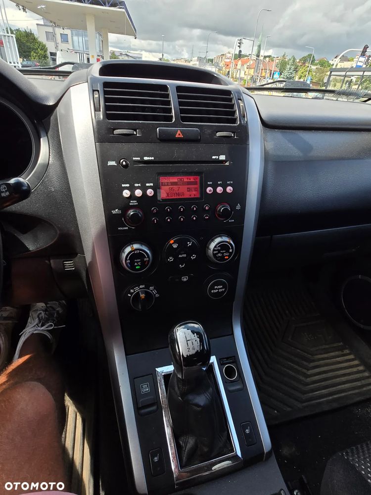 Suzuki Grand Vitara 1.9 DDiS Comfort - 18
