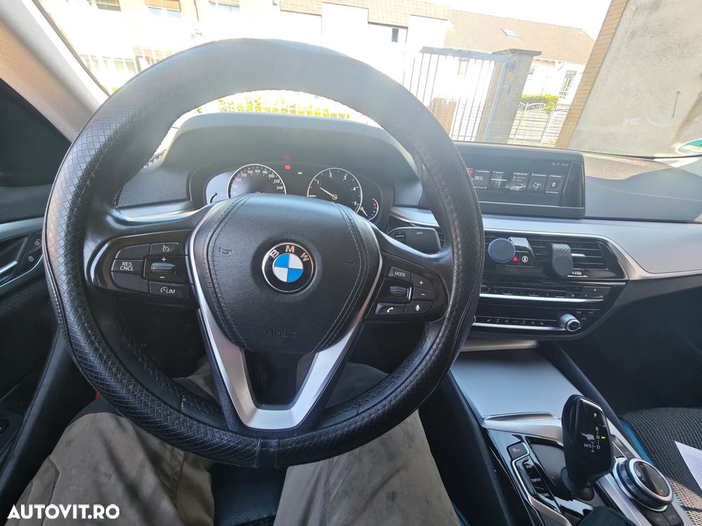 BMW Seria 5 520d Efficient Dynamics Edition Aut. - 5