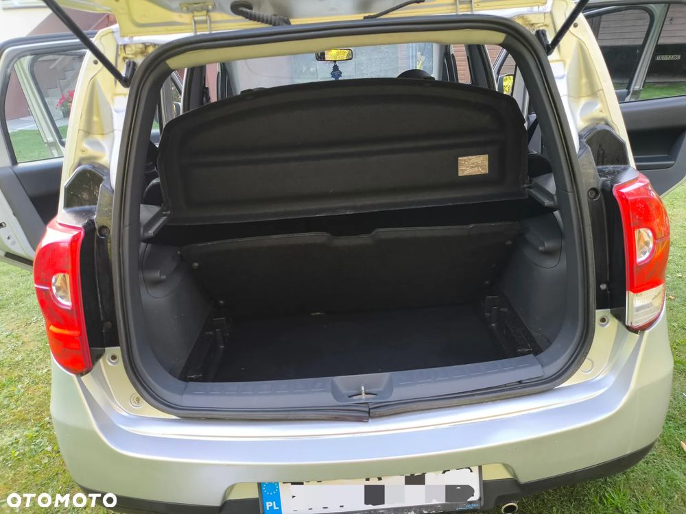 Mitsubishi Colt 1.3 Invite - 12