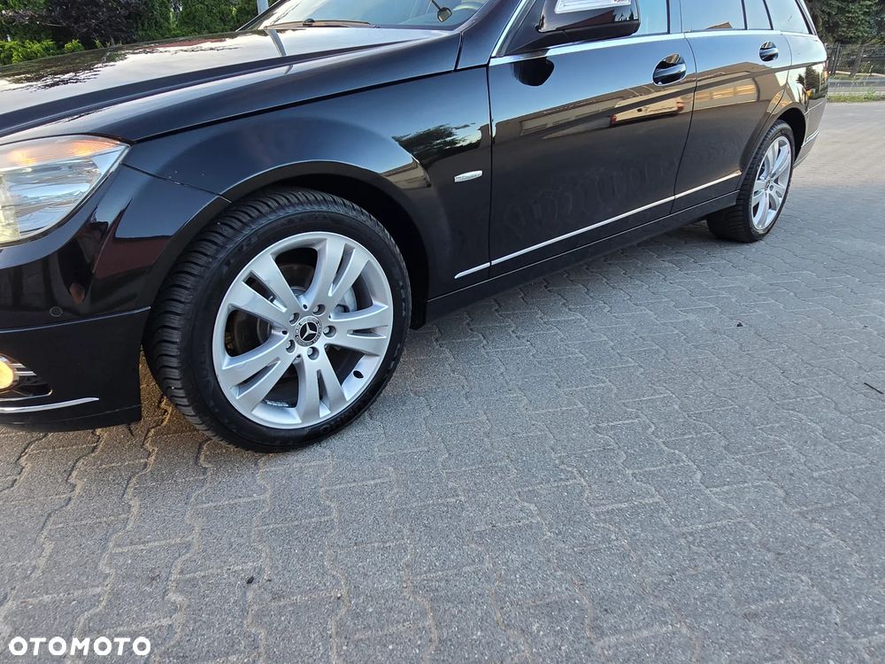 Mercedes-Benz Klasa C 180 BlueEFFICIENCY Avantgarde - 12