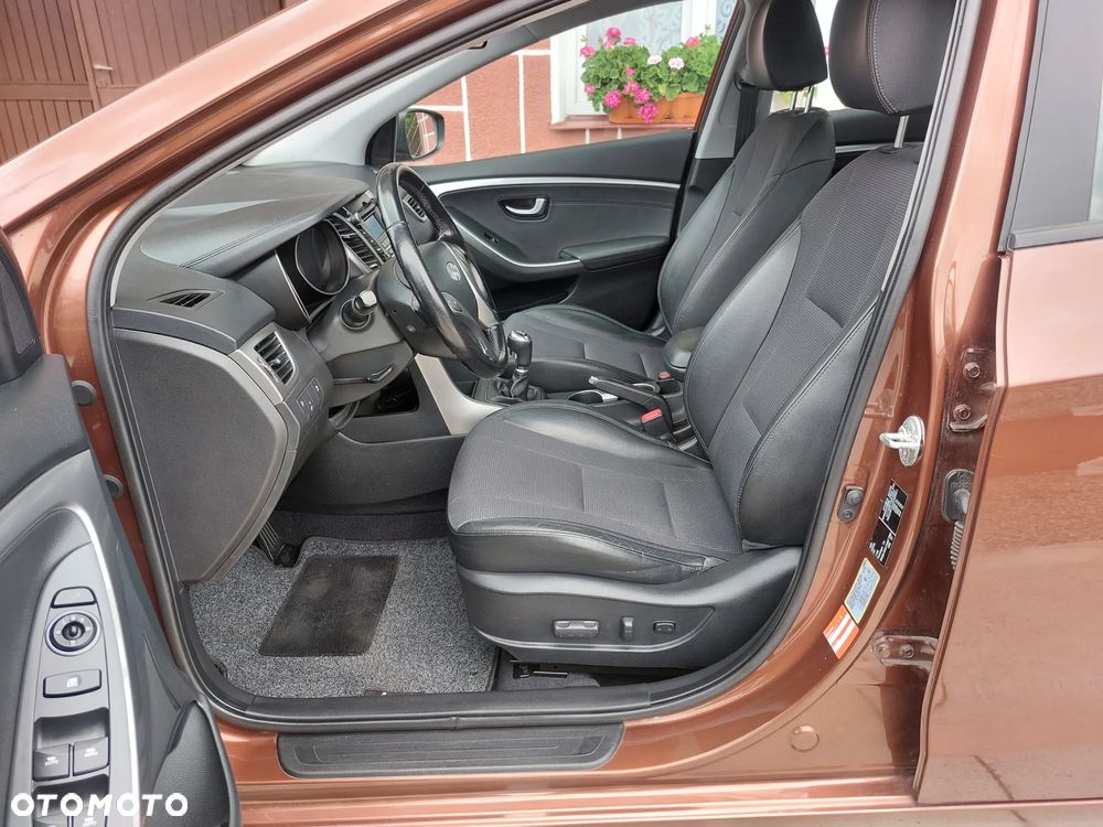 Hyundai i30 1.4 Style - 9