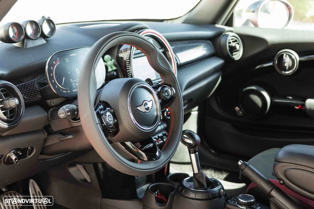 MINI 3 Portas John Cooper Works Aut. - 12