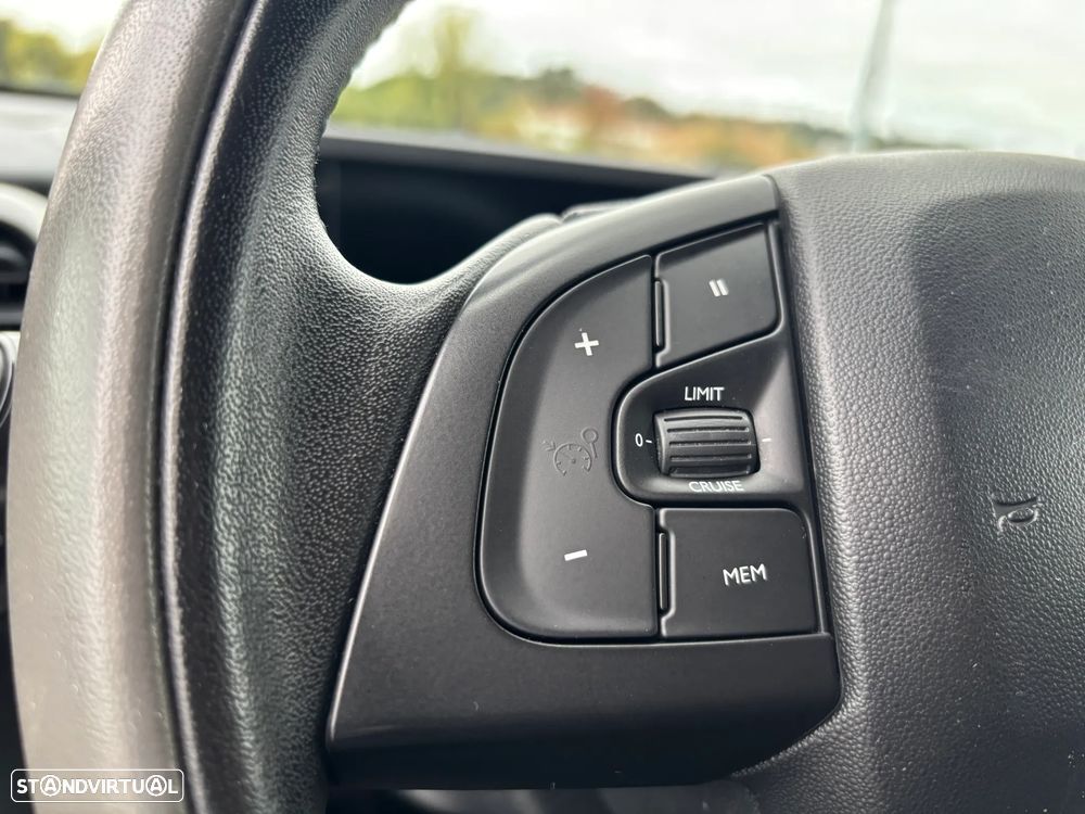 Citroën C4 Cactus PureTech 82 Shine - 44