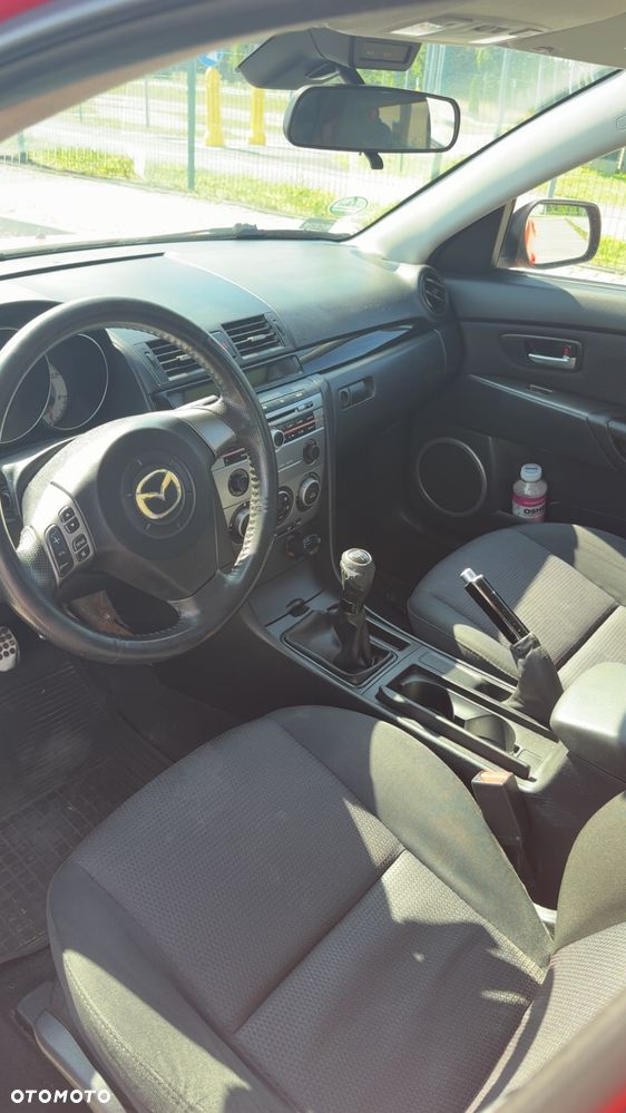 Mazda 323 - 6