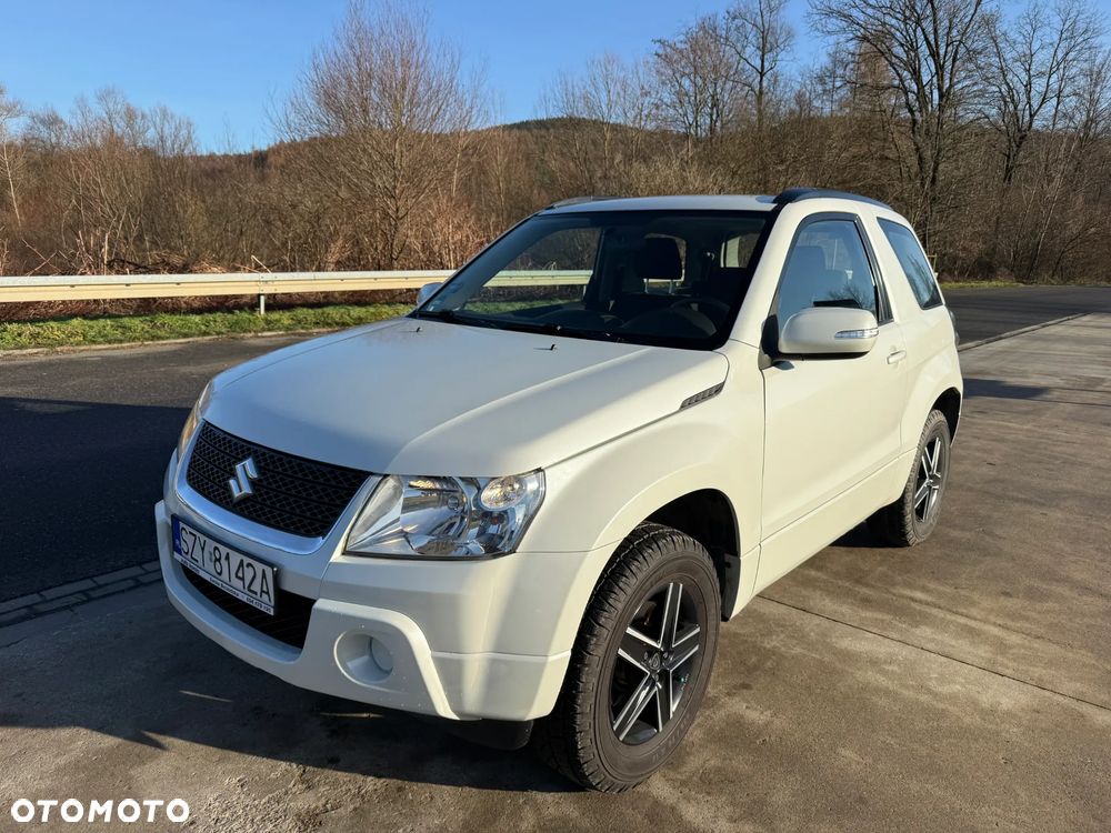 Suzuki Grand Vitara 2.4 Comfort - 1