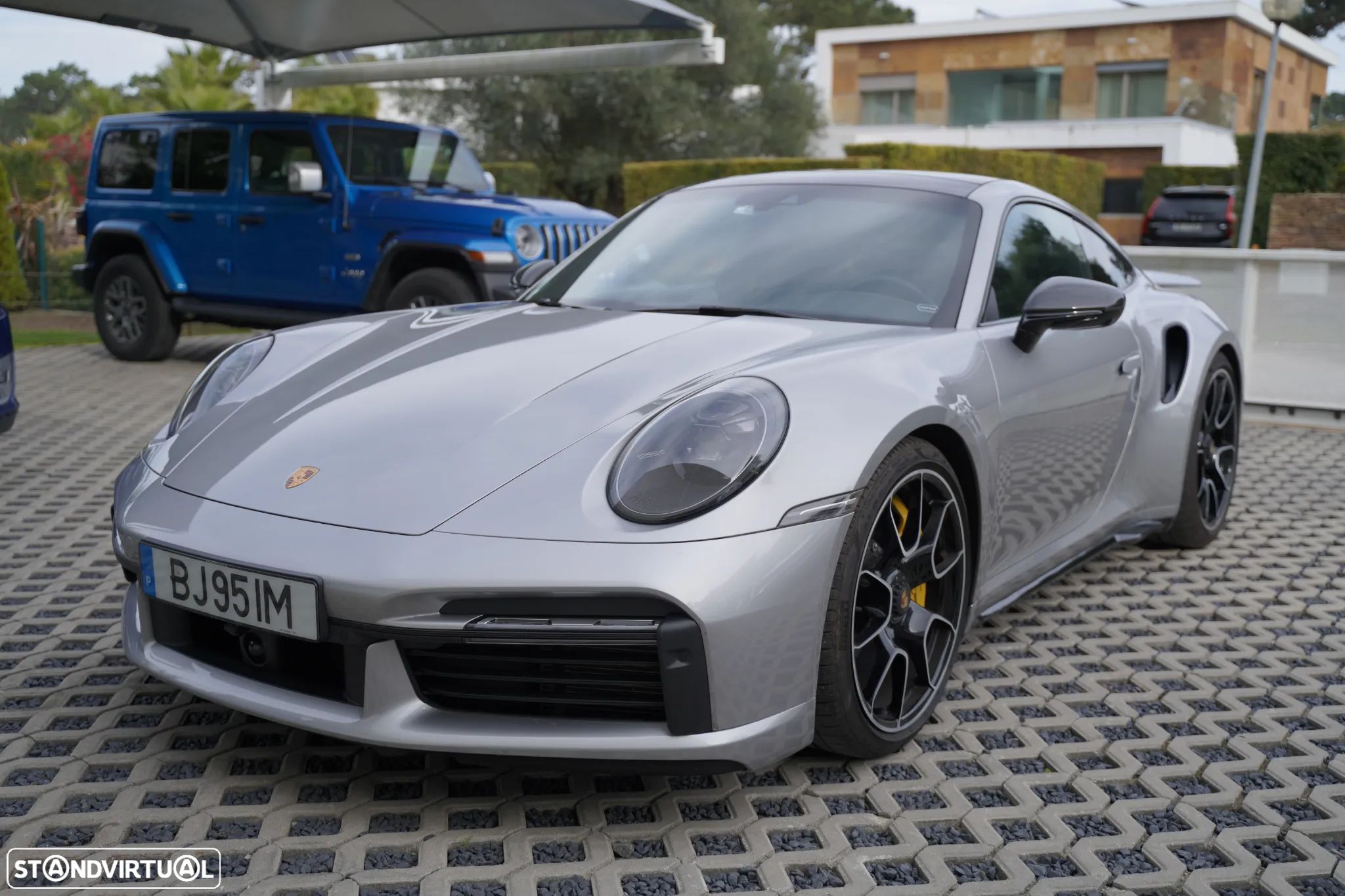 Porsche 911 (992) Turbo S - 1