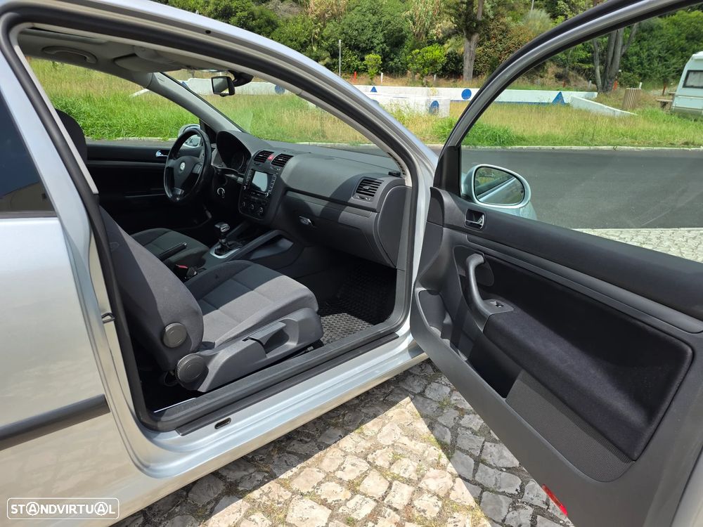 VW Golf - 7