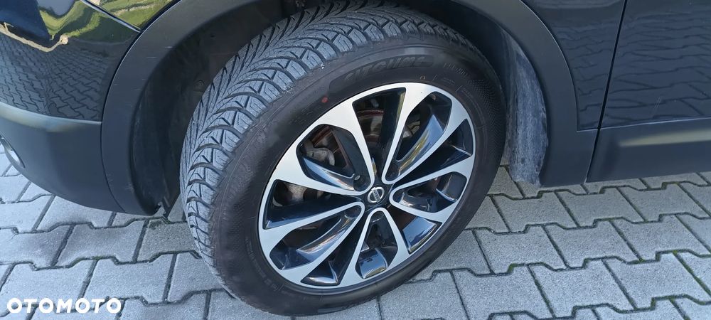 Nissan Qashqai 2.0 dCi 4x4 Tekna - 14