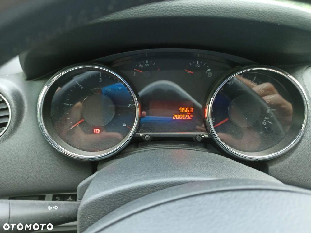Peugeot 5008 2.0 HDi Premium - 2
