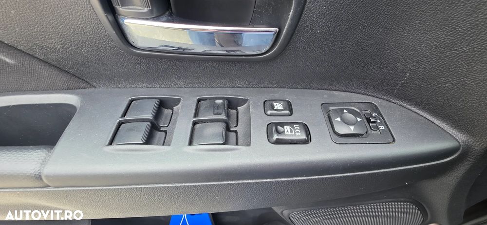 Mitsubishi ASX - 12