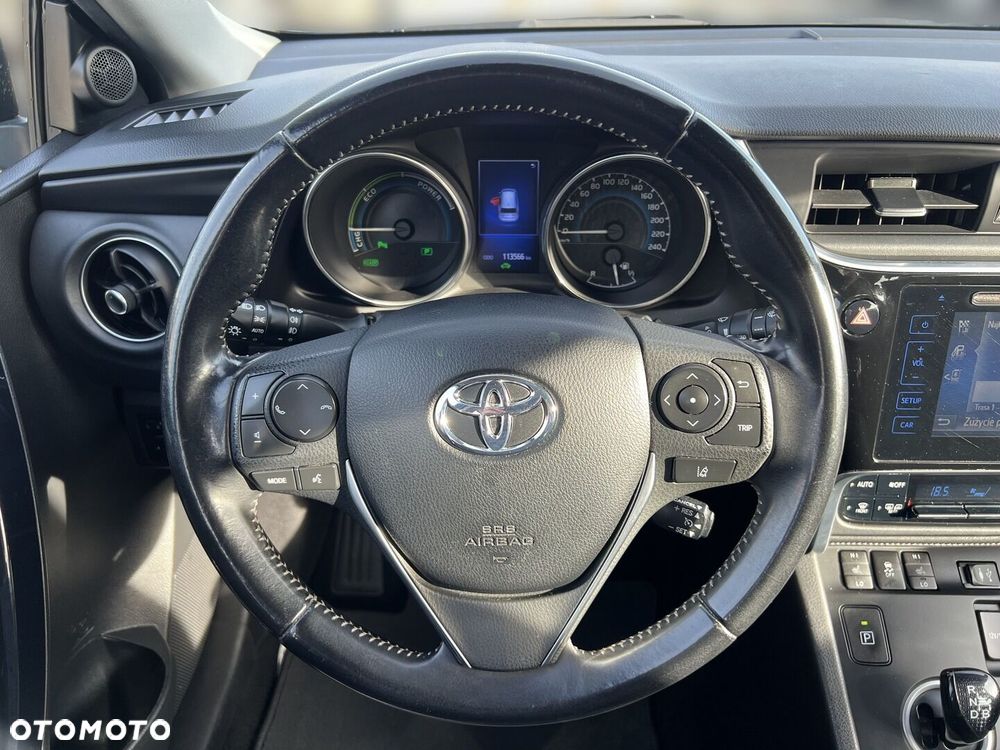 Toyota Auris Hybrid 135 Premium - 17