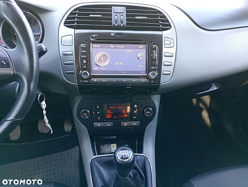 Fiat Bravo 1.4 T-JET 16V Dynamic - 24