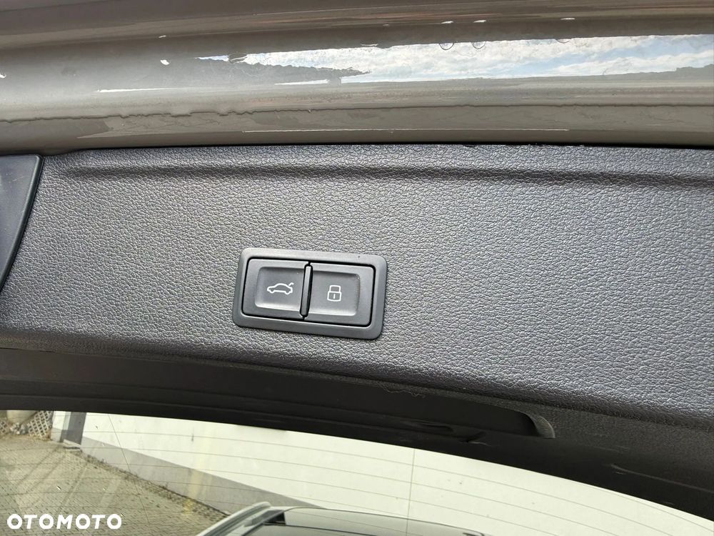 Audi A4 Avant 40 TDI mHEV Quattro S Line S tronic - 16