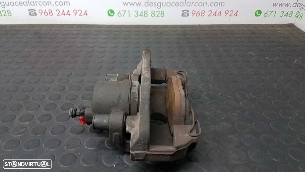 PINÇA DE TRAVÃO FRENTE ESQUERDA VOLVO C30 1.6 D DRIVE KINETIC - 2