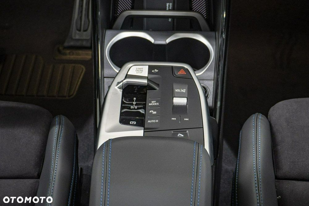 BMW X1 sDrive18i - 15