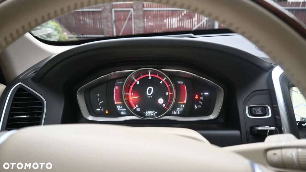 Volvo XC 60 D5 AWD Summum - 34