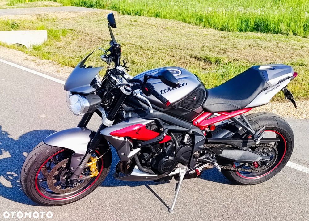 Triumph Street Triple - 3