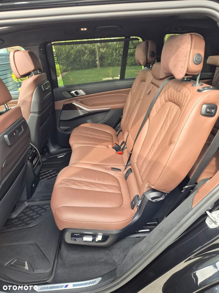 BMW X7 xDrive40d mHEV - 20