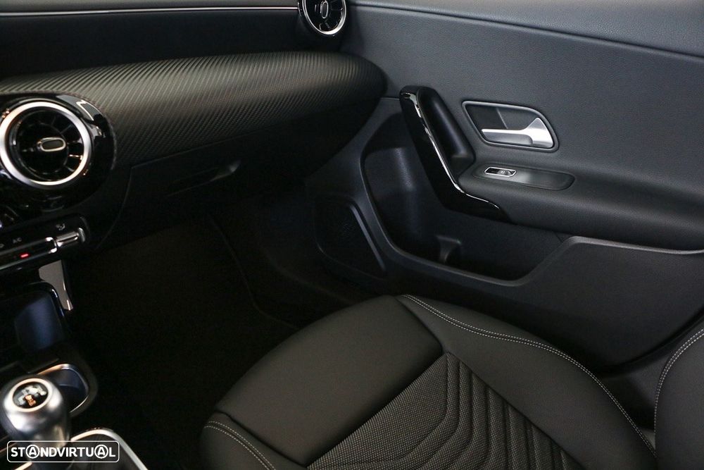 Mercedes-Benz A 180 d Style - 19