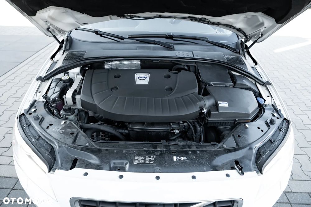 Volvo V70 D5 AWD Geartronic Edition Pro - 39