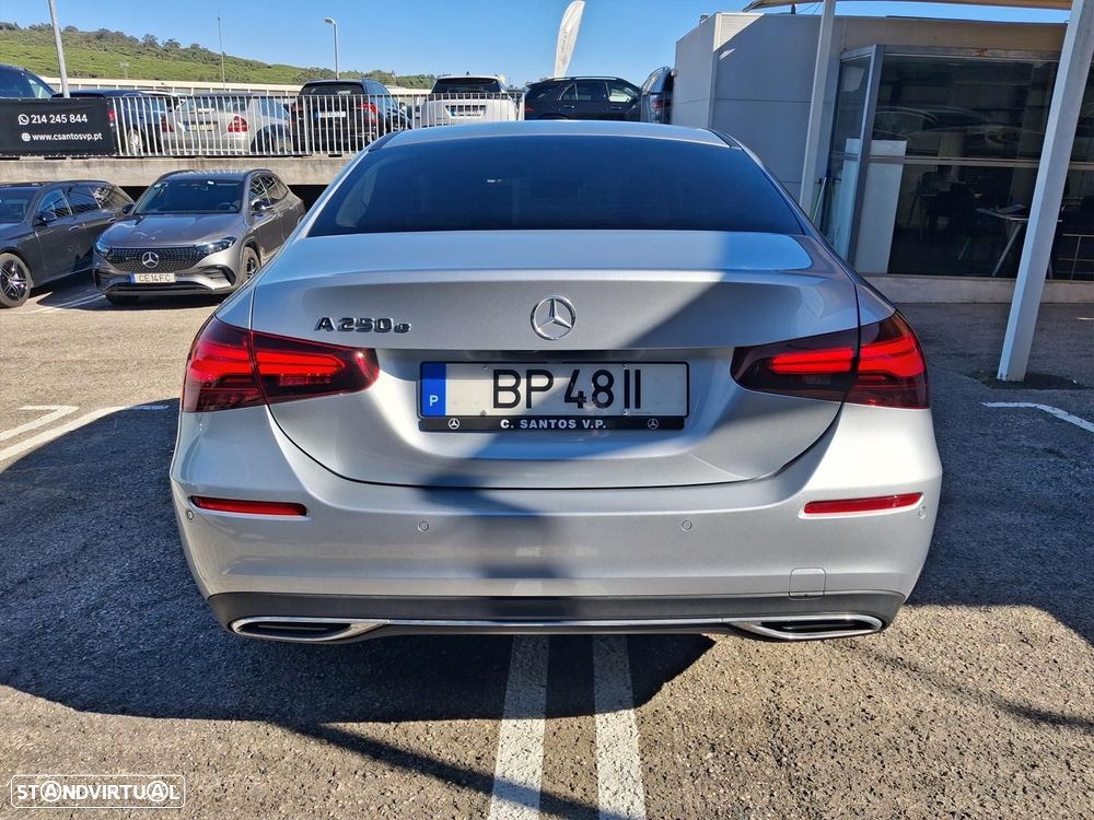Mercedes-Benz A 250 Limousine - 7