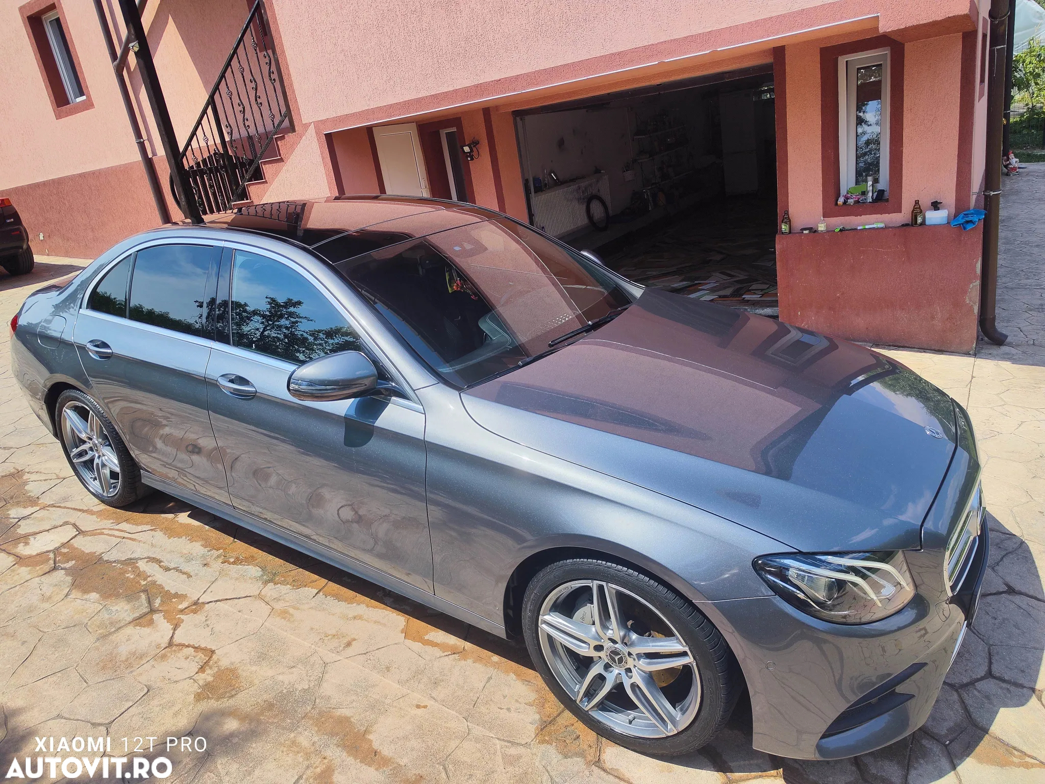 Mercedes-Benz E 220 d T 9G-TRONIC AMG Line - 15