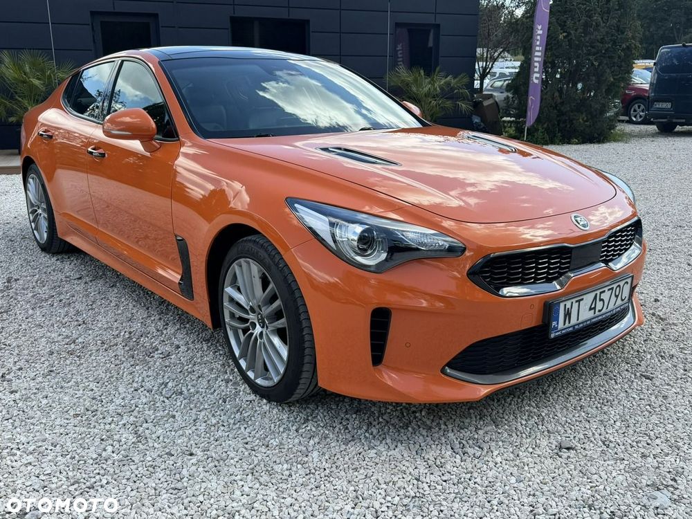 Kia Stinger - 9