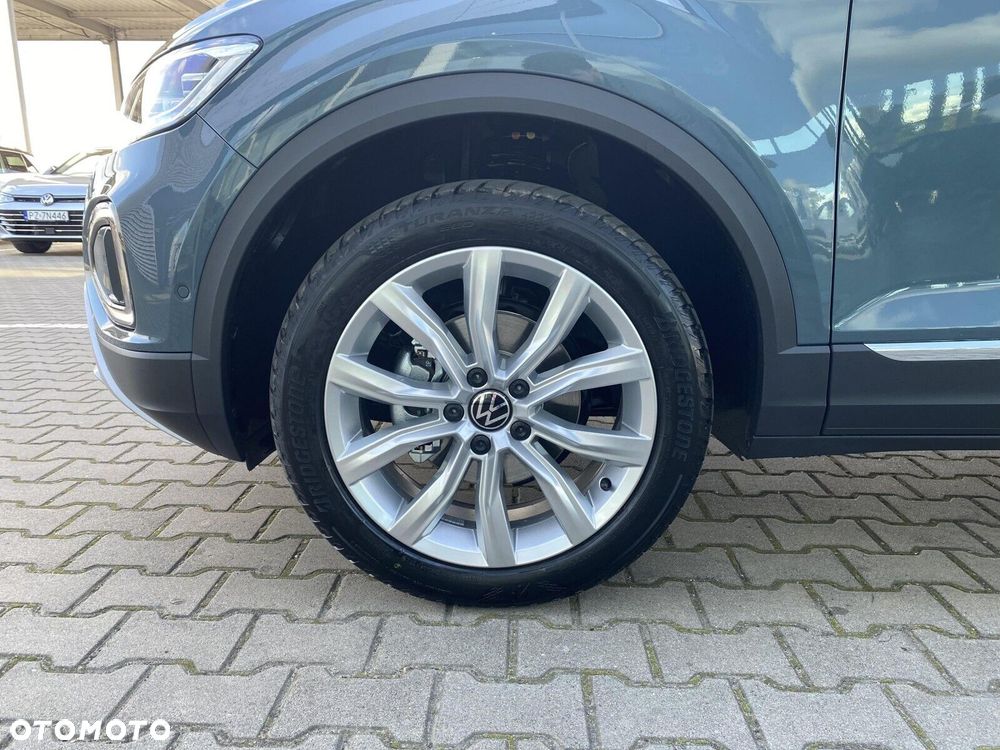 Volkswagen T-Roc - 18