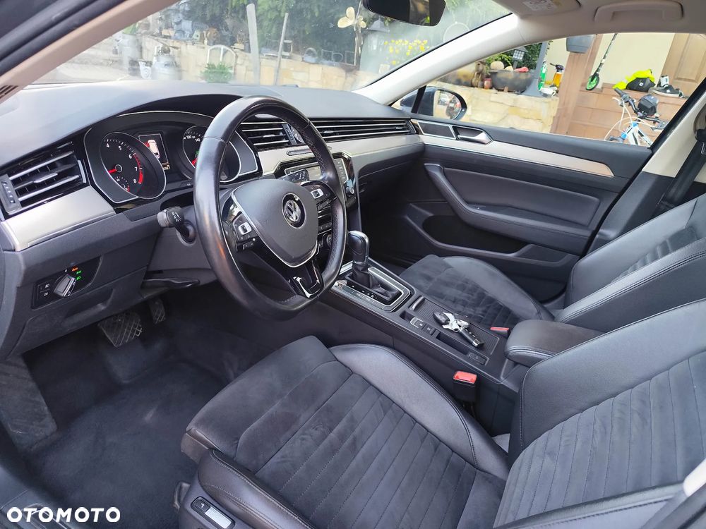 Volkswagen Passat Variant 1.8 TSI (BlueMotion Technology) DSG Highline - 15
