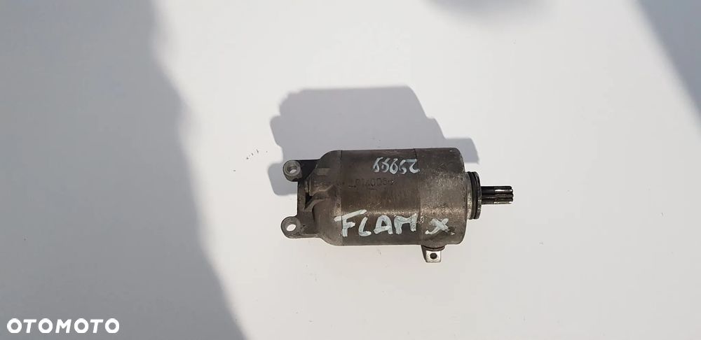 Yamaha Cygnus MBK Flame X 125 Rozrusznik - 1