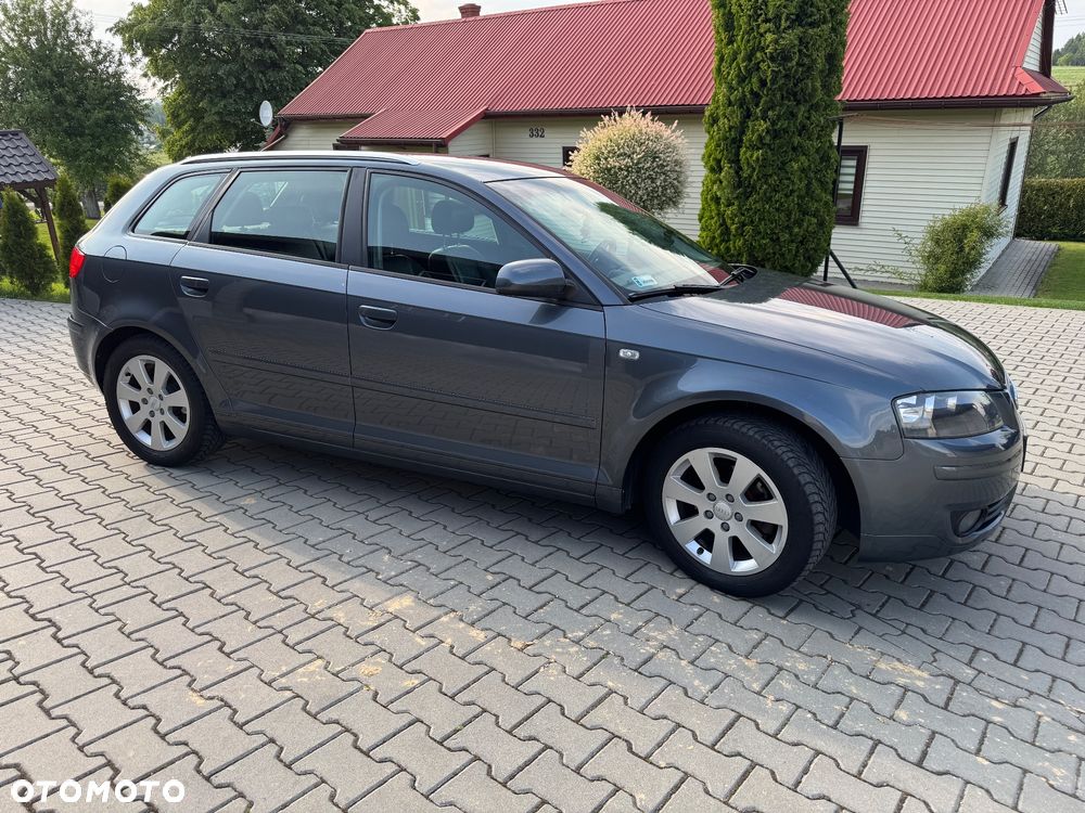 Audi A3 Sportback 1.9 TDI Ambiente - 3