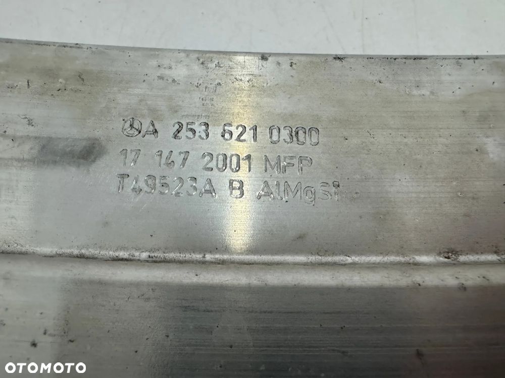 Pas przedni wzmocnienie górne Mercedes glc w253 oryginalny - 8