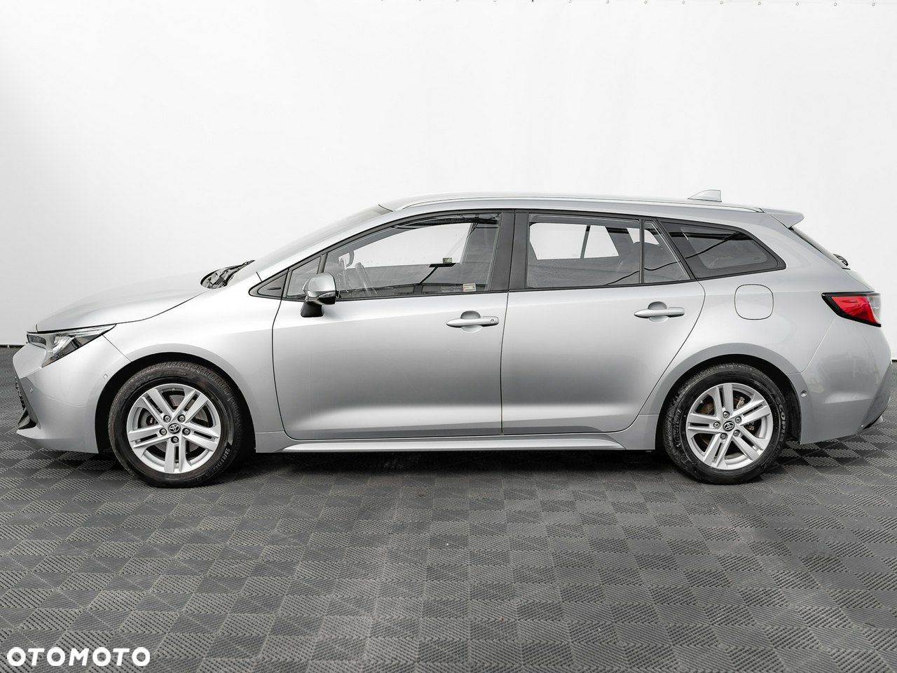 Toyota Corolla - 10