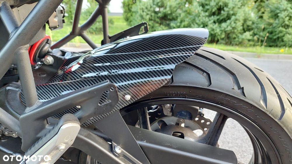Kawasaki Versys 650 - 16