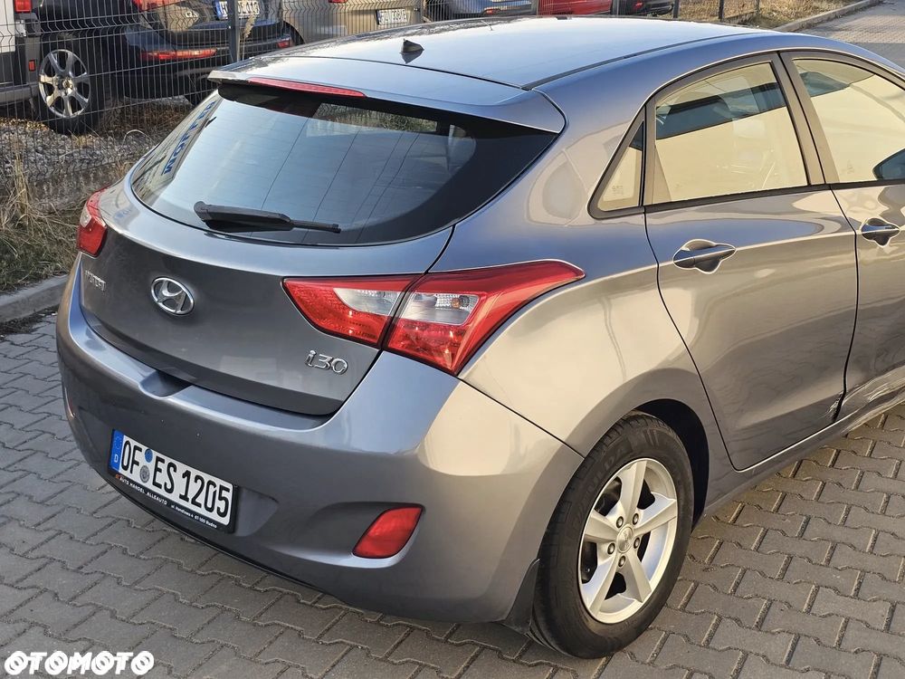 Hyundai i30 1.4 CRDi Premium - 6