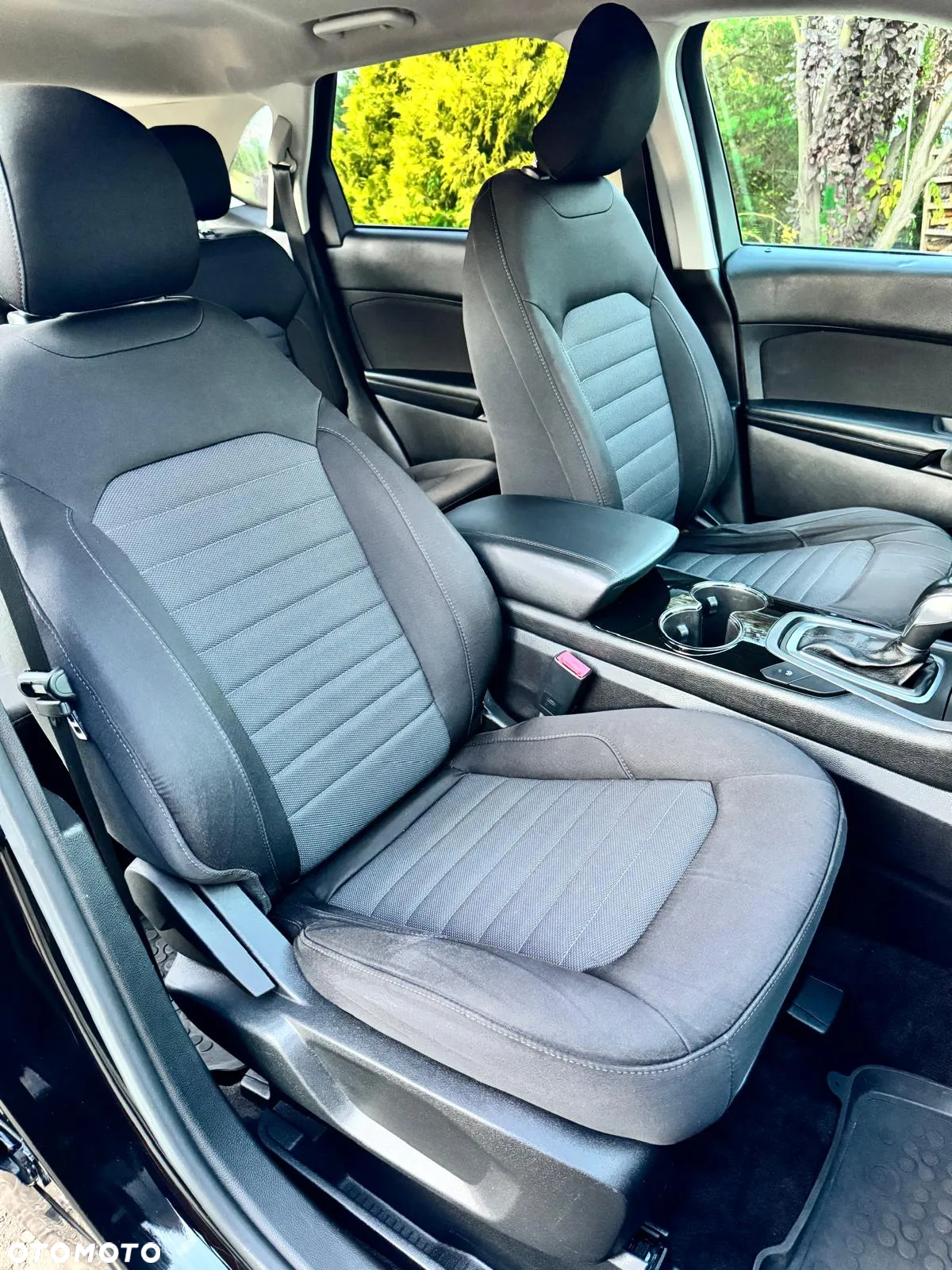 Ford Edge - 10