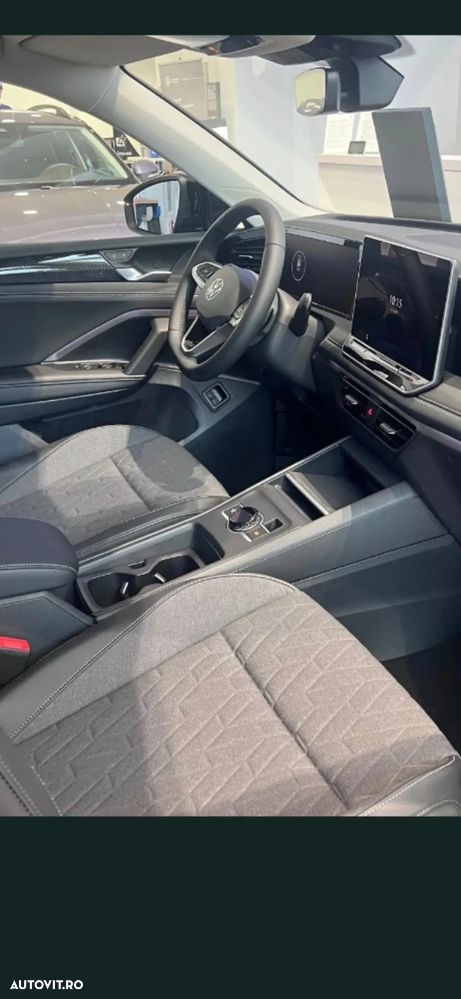 Volkswagen Tiguan - 5