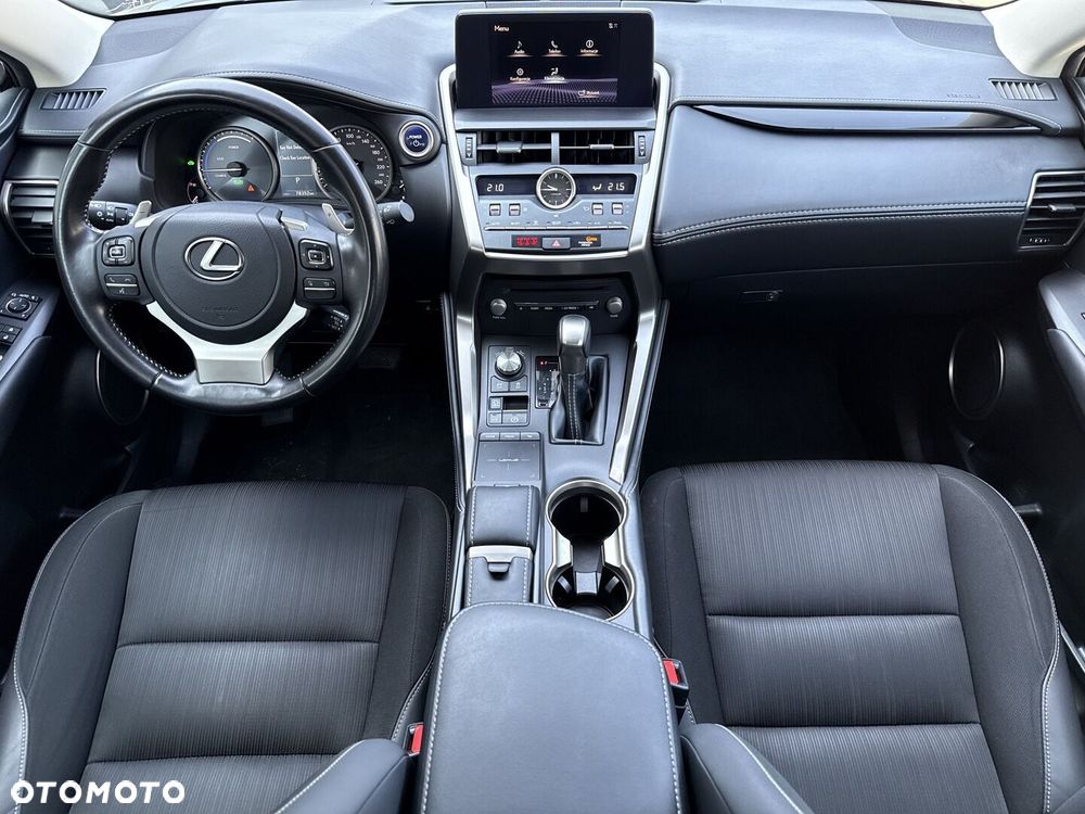 Lexus NX 300h Elegance 2WD - 12