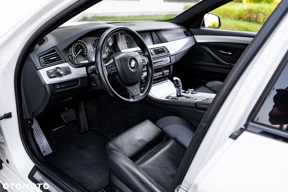 BMW Seria 5 535d Touring Sport-Aut - 19