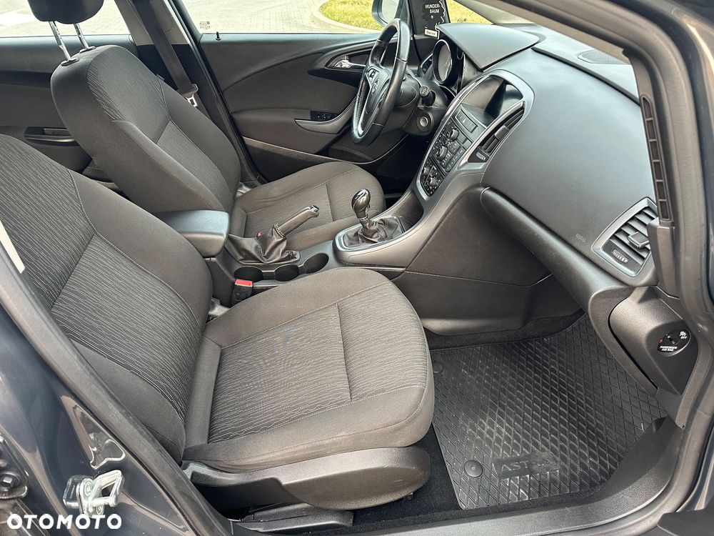 Opel Astra 1.4 Turbo - 24