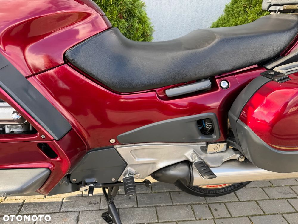 Honda ST - 19