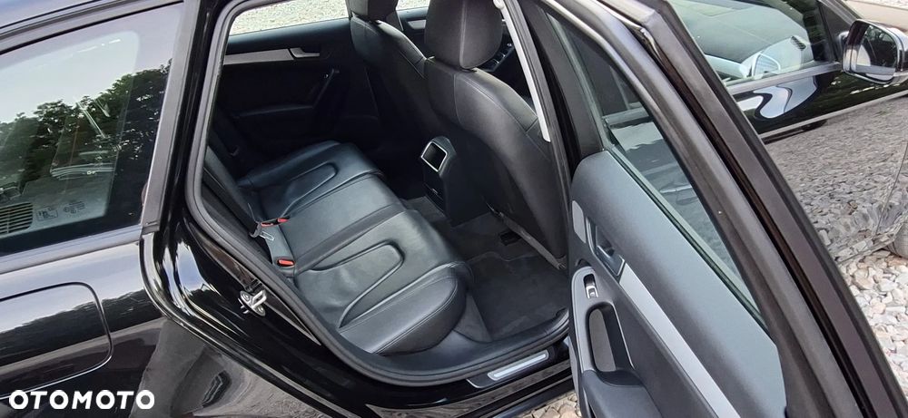 Audi A4 Avant 2.0 TDI ultra DPF Attraction - 19