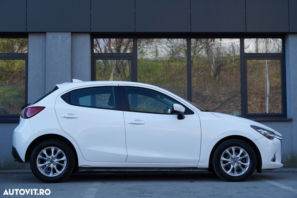 Mazda 2 CD105 Attraction - 21