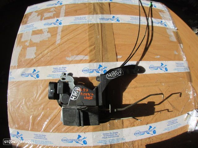 Fecho Fec4854 TOYOTA RAV 4 2003 2.0 D4D 115CV 5P AZUL FE 6 PINOS TOYOTA RAV 4 D4D 2004 2.0D4D 115CV 5P PRETO F ESQ 6 PINOS - 1
