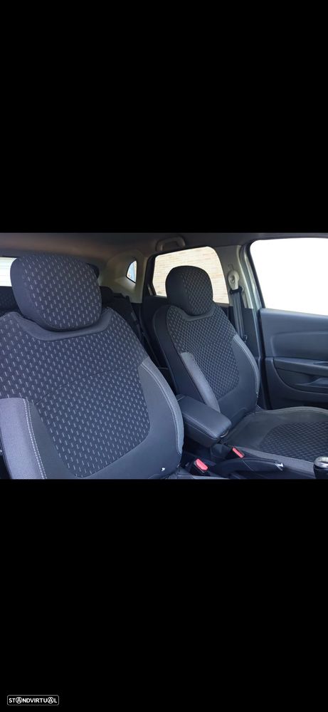 Renault Captur 1.5 dCi Exclusive - 31