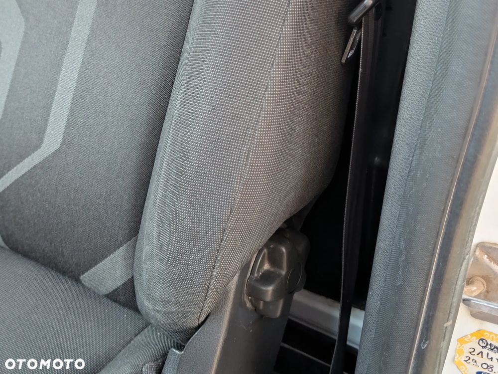 Ford Transit Connect - 25