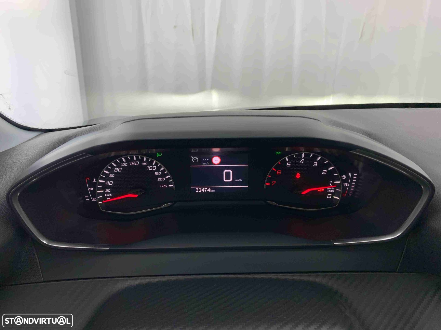 Peugeot 208 1.2 PureTech Active - 8