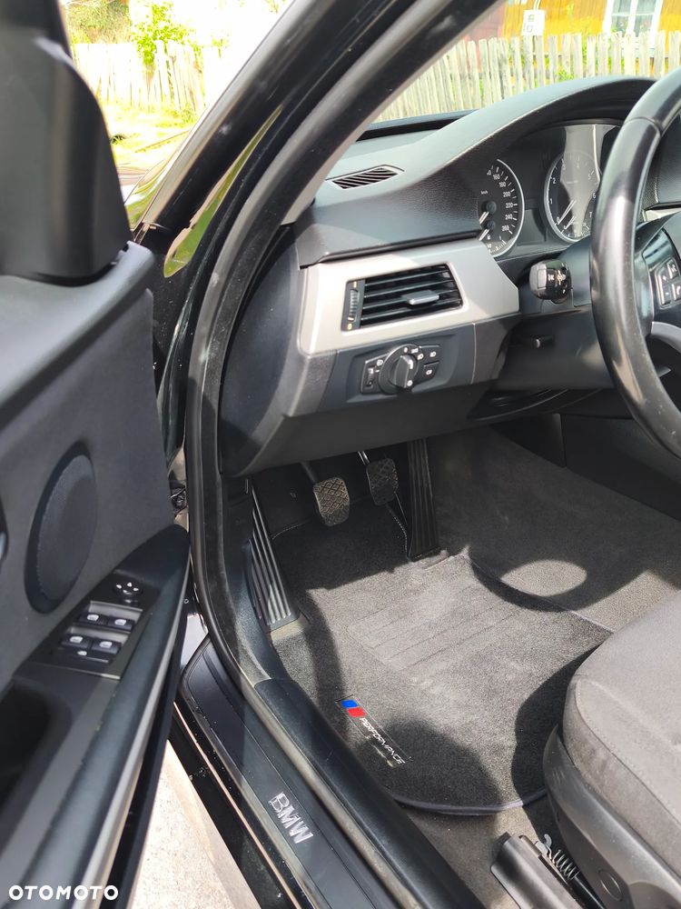 BMW Seria 3 - 27